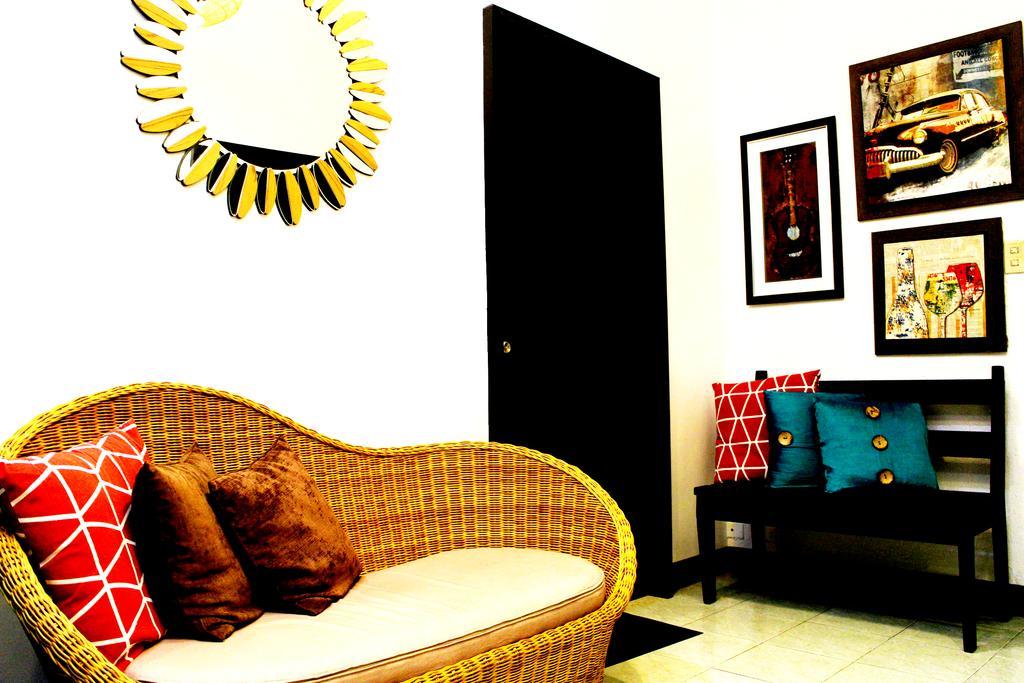Tagaytay Garden Budgetel - City Center Tagaytay City Kültér fotó