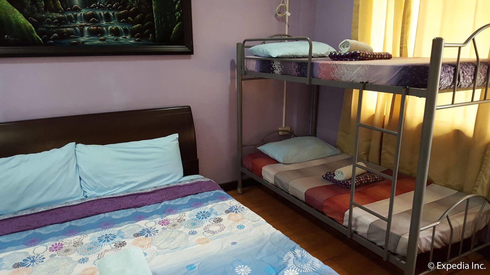 Tagaytay Garden Budgetel - City Center Tagaytay City Kültér fotó