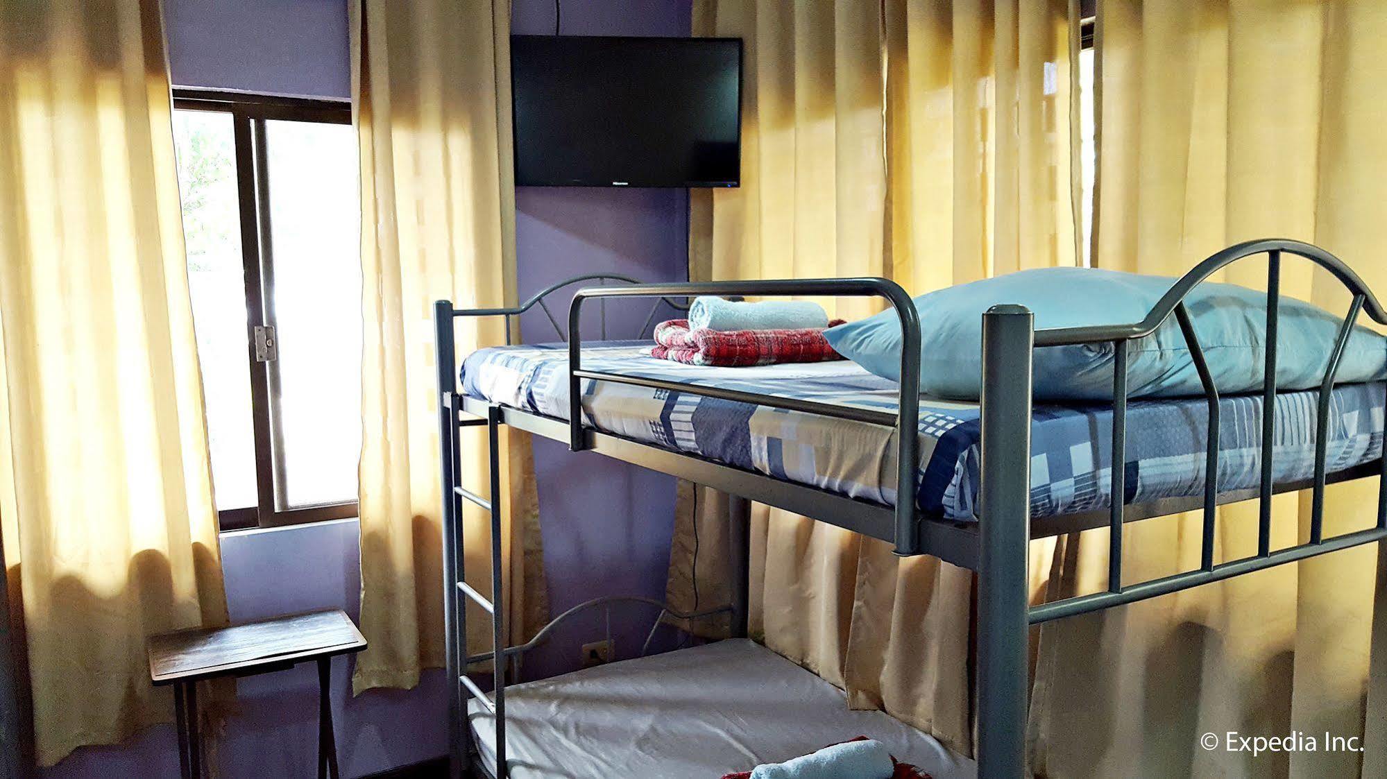 Tagaytay Garden Budgetel - City Center Tagaytay City Kültér fotó